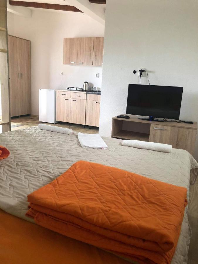 Karali Apartments Lagadin Exterior foto